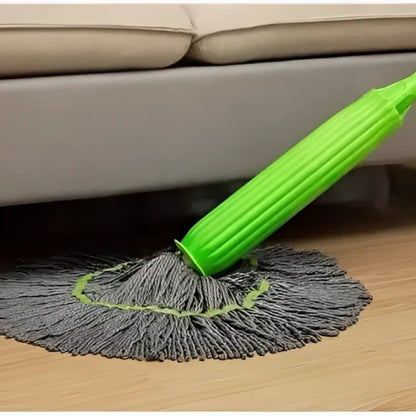 Self-twisting Water Rotating Mop